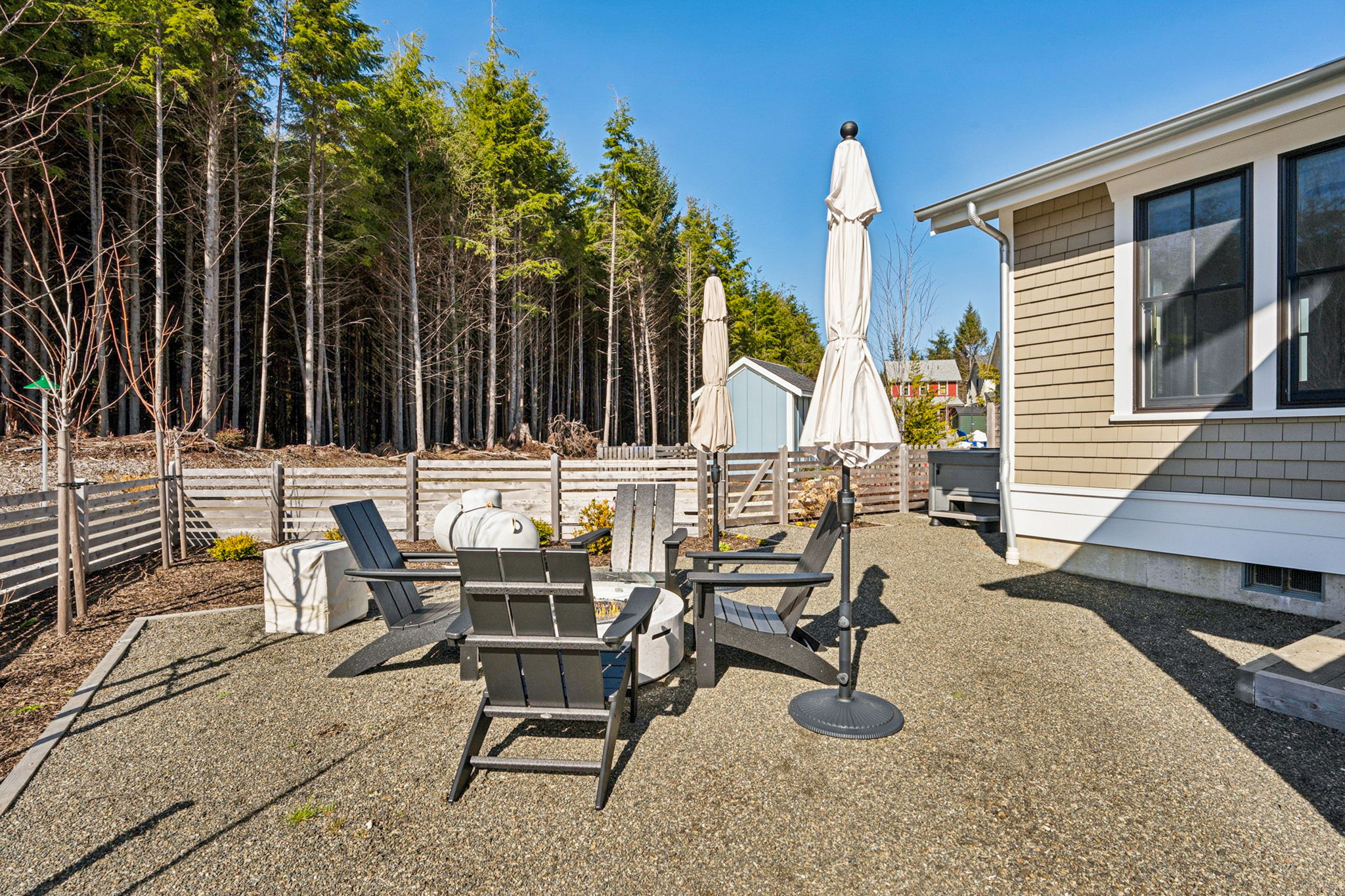 Lot 536