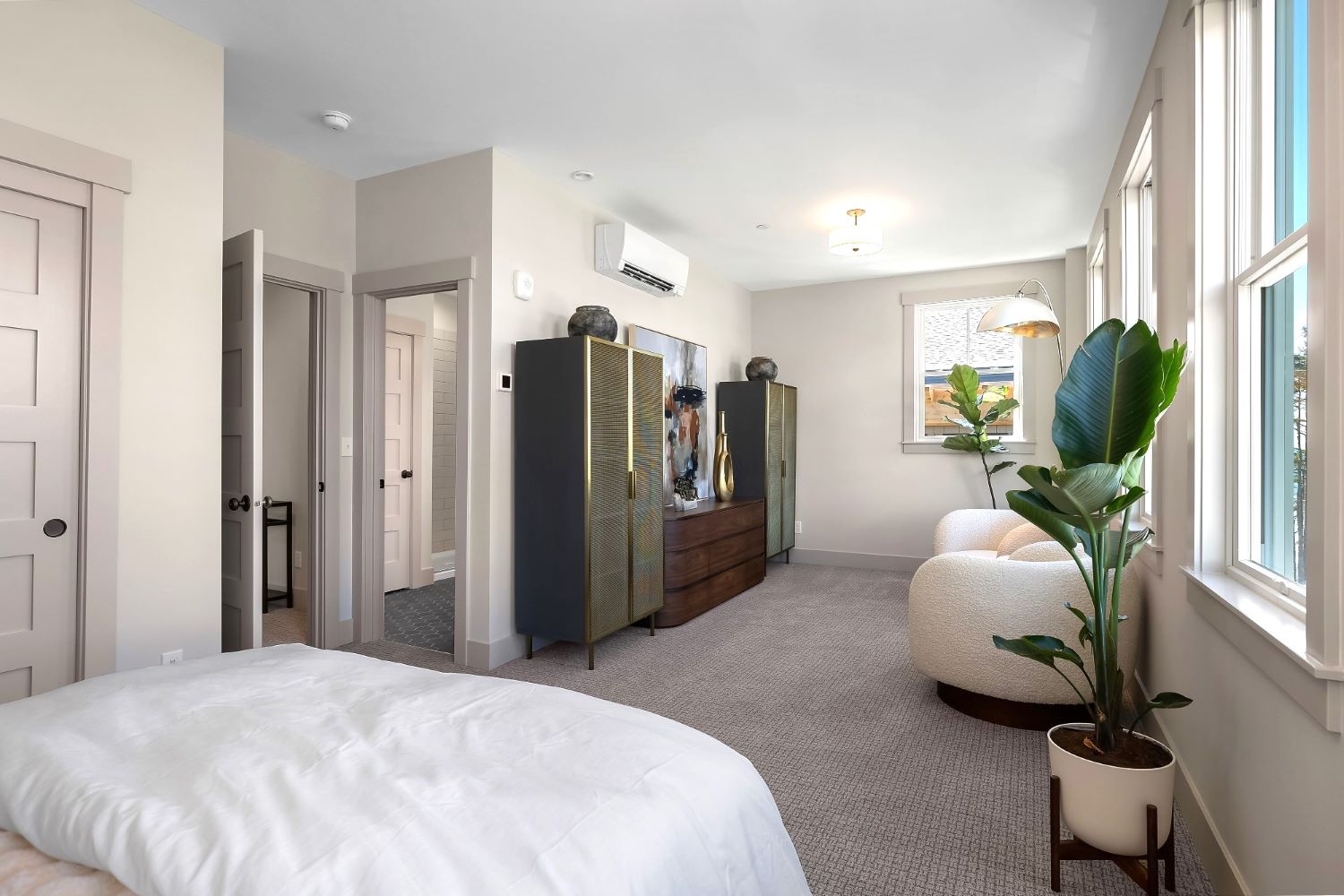 711 Condo B