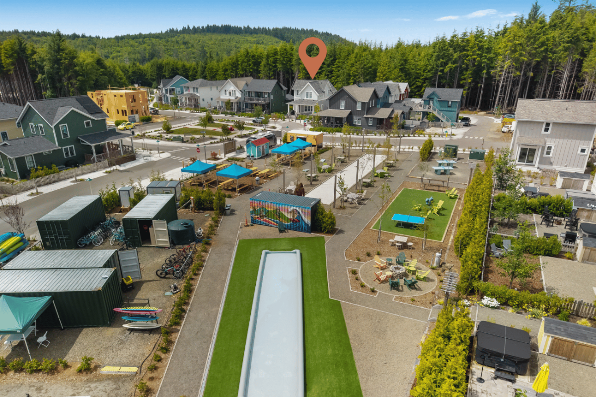 Happy Place Is Just Steps From Fernwood Station Games Courtyard And Seasonal Food Trucks