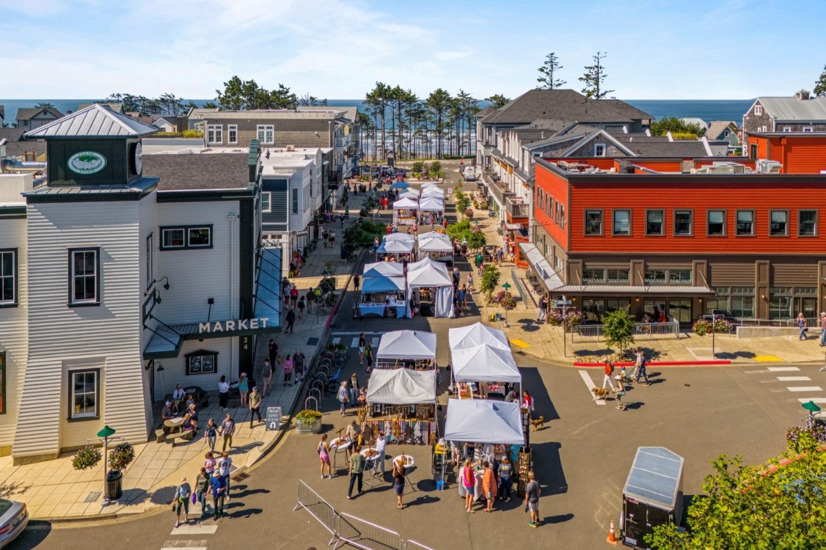 Condo C Is Steps Away From Town Center Shops & Dining