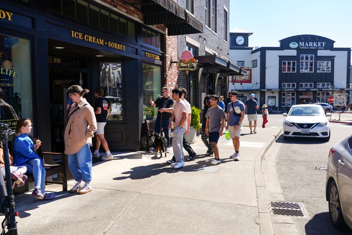 Condo C Is Steps Away From Town Center Shops & Dining