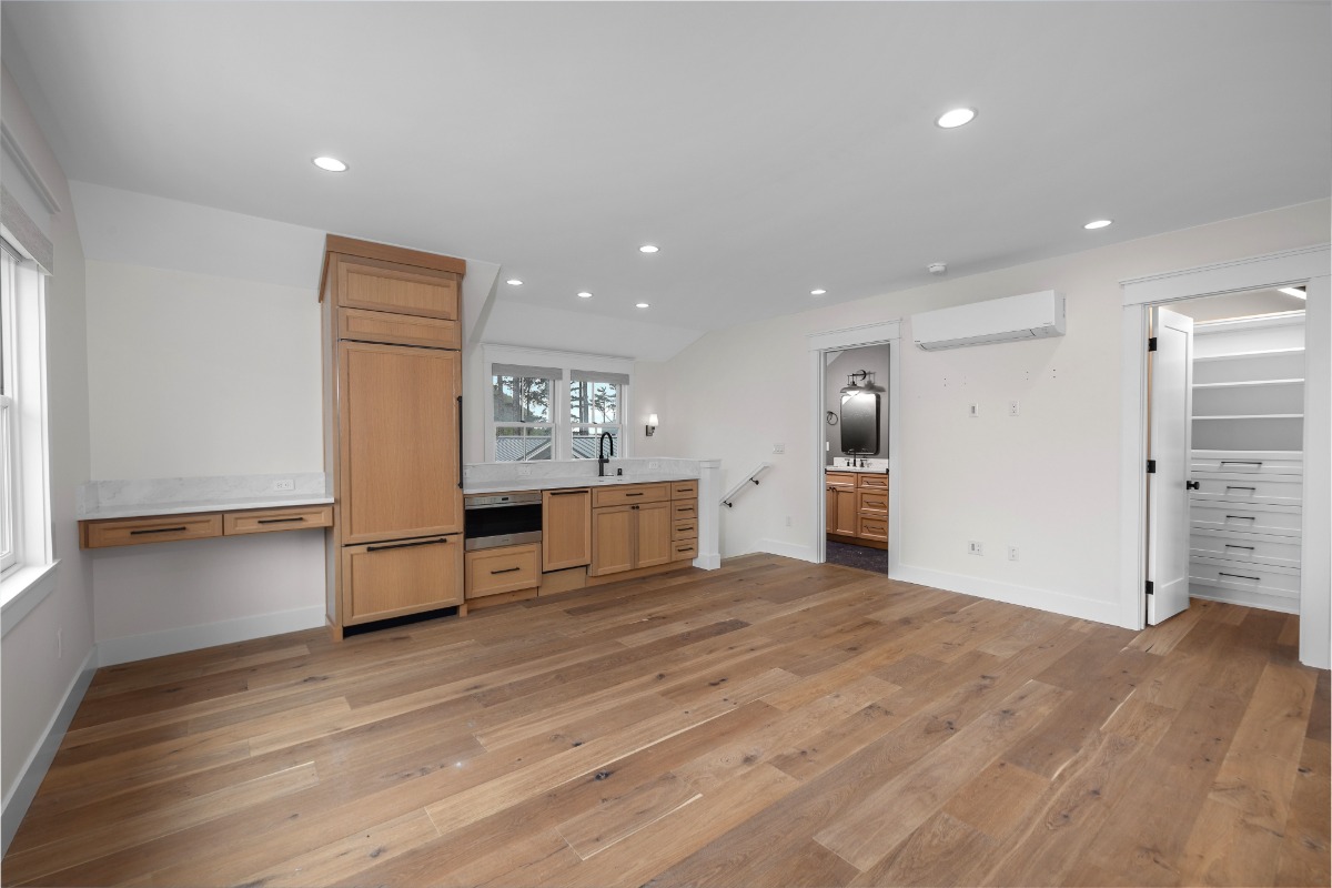 22 Seaside Lane