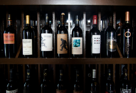 The Stowaway Offers Delivery For In-Home Wine Tastings