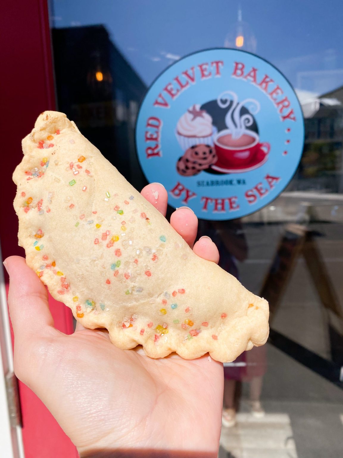 Red Velvet Bakery by the Sea