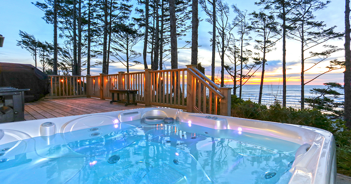 Hot tubs overlooking the Pacific Ocean