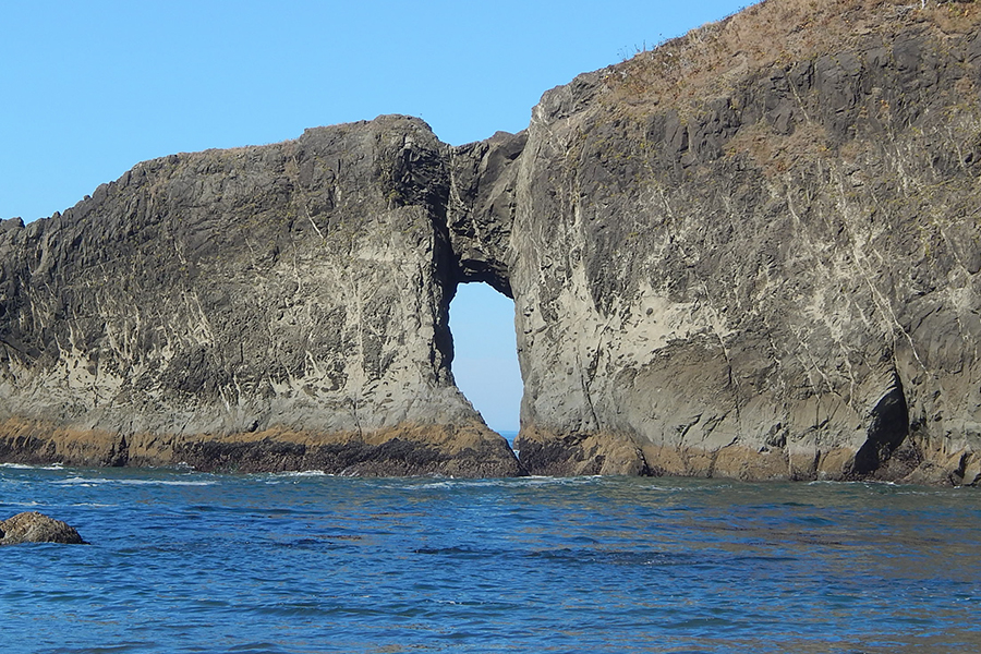 Hole in the Wall at Third Beach