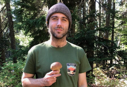 Meet Dan, Your Mushroom Foraging Guide!